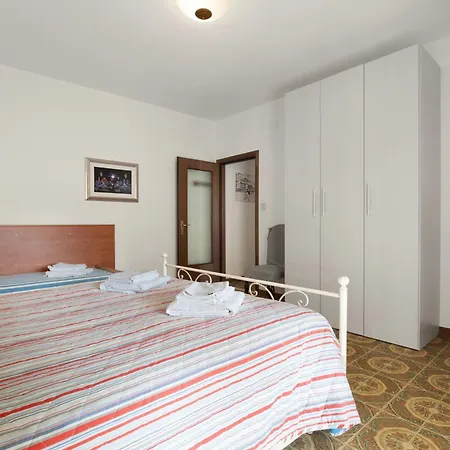 Apartamento For Tourist Use Lido di Jesolo