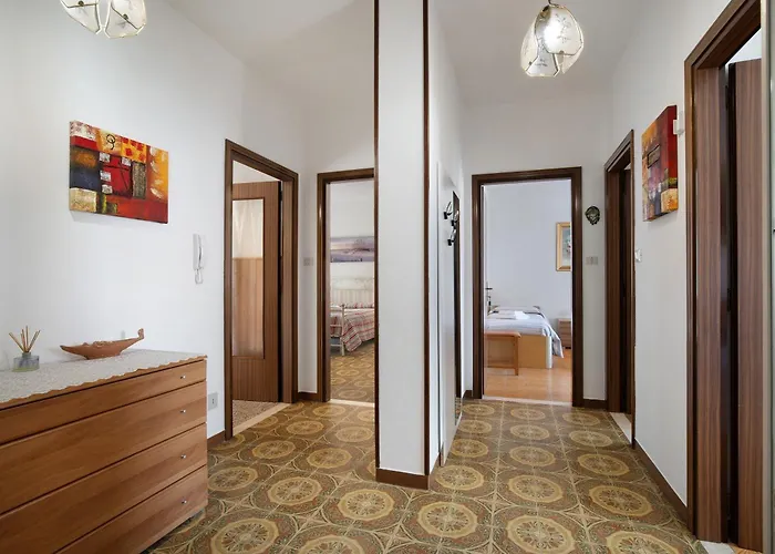 Apartamento For Tourist Use *