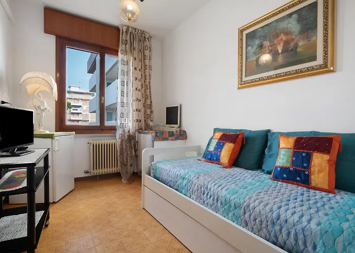 For Tourist Use לידו די ג'סולו